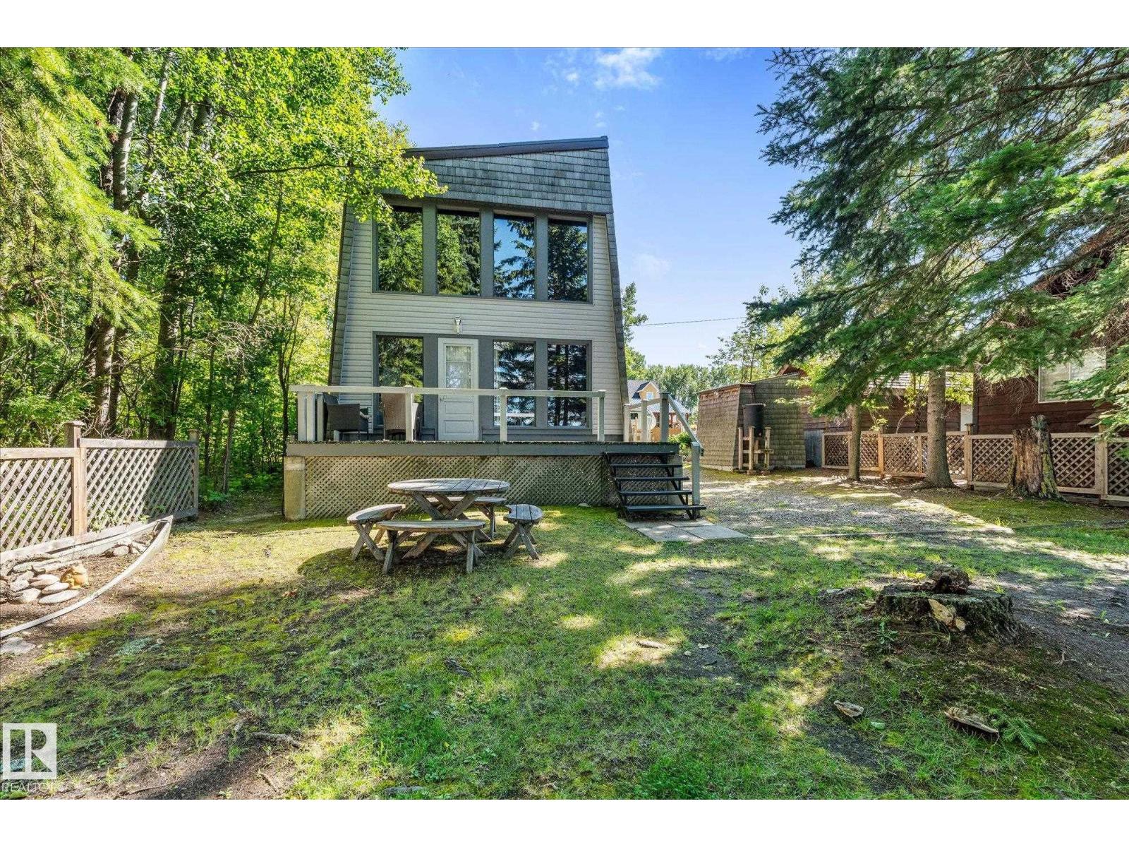 13 Aspen Av, Rural Lac Ste. Anne County, Alberta  T0E 1H0 - Photo 2 - E4506777
