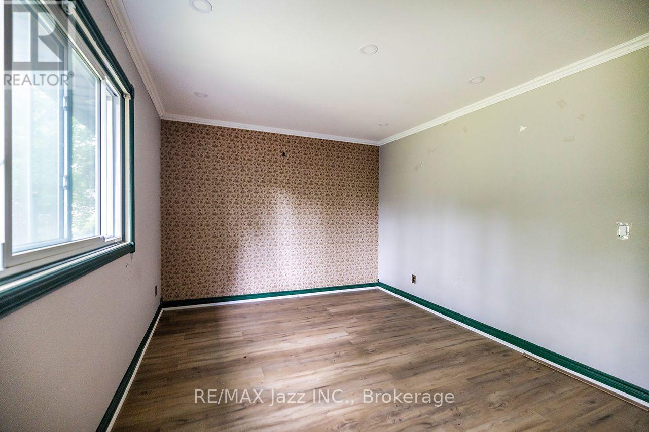 1500 Simcoe Street N, Oshawa, Ontario  L1G 4X7 - Photo 16 - E13738554