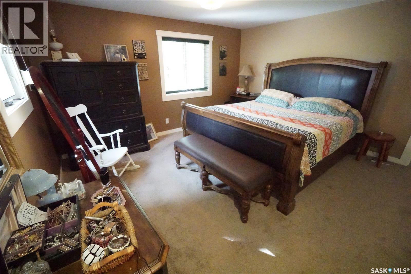406 2nd Avenue W, Riverhurst, Saskatchewan  S0H 3P0 - Photo 21 - SK047411