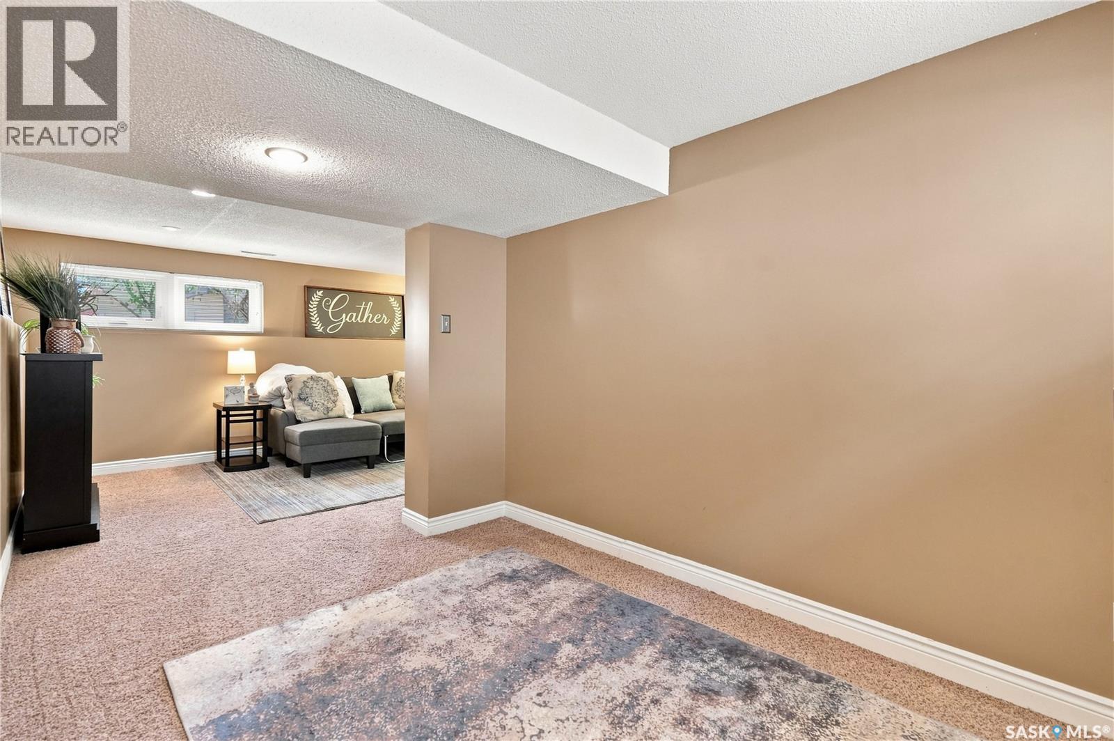 2524 Grant Road, Regina, Saskatchewan  S4S 5E6 - Photo 34 - SK047170