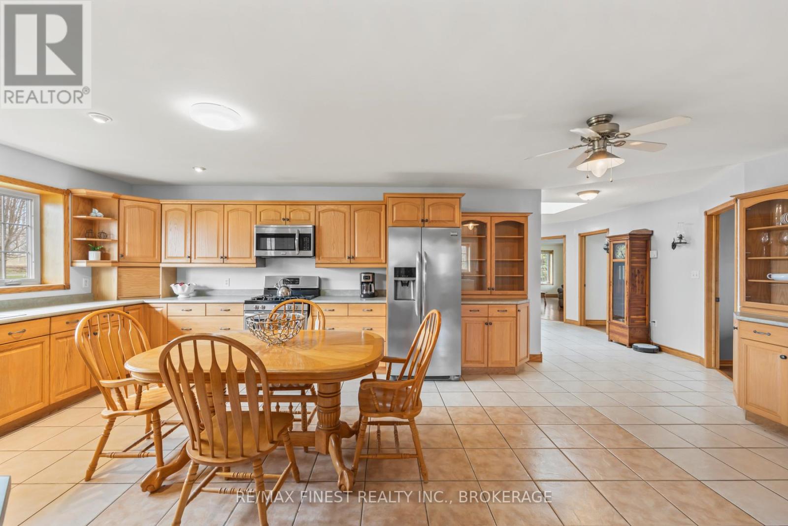 2800 Front Road, Loyalist, Ontario  K0H 2S0 - Photo 12 - X13739936
