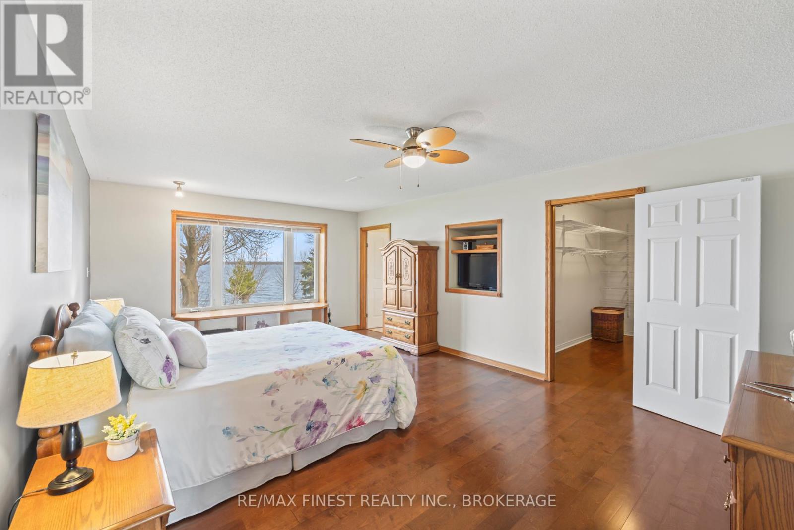 2800 Front Road, Loyalist, Ontario  K0H 2S0 - Photo 17 - X13739936