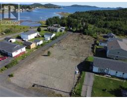 <div class="price">$40,000</div> 226 Main Street<br>Embree, Newfoundland & Labrador<br>