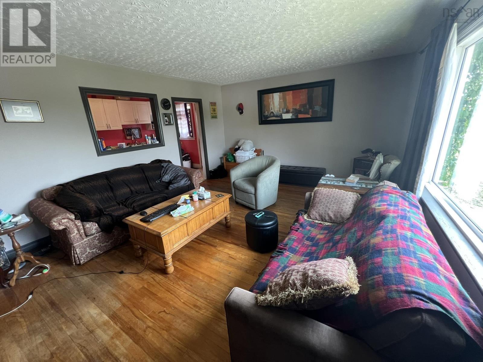 24 Charles Street, Dartmouth, Nova Scotia  B3A 3W6 - Photo 6 - 202622285