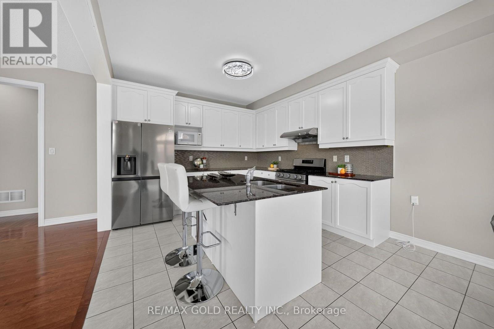 43 Kilkarrin Road W, Brampton, Ontario  L7A 4C6 - Photo 15 - W13739620