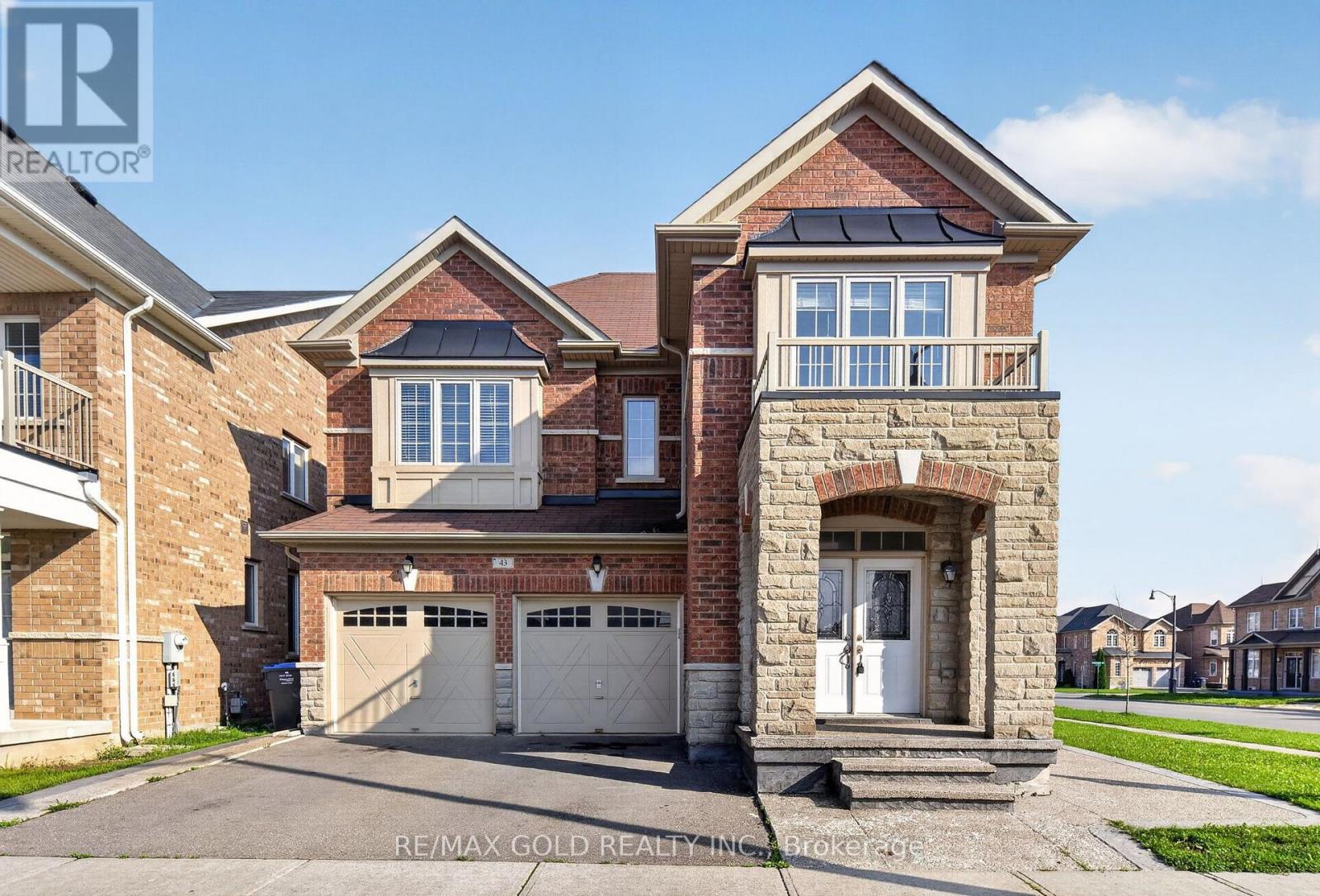 43 Kilkarrin Road W, Brampton, Ontario  L7A 4C6 - Photo 3 - W13739620