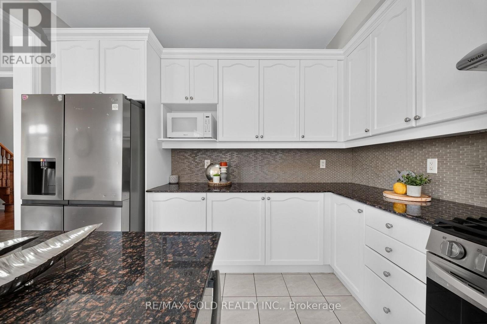 43 Kilkarrin Road W, Brampton, Ontario  L7A 4C6 - Photo 18 - W13739620