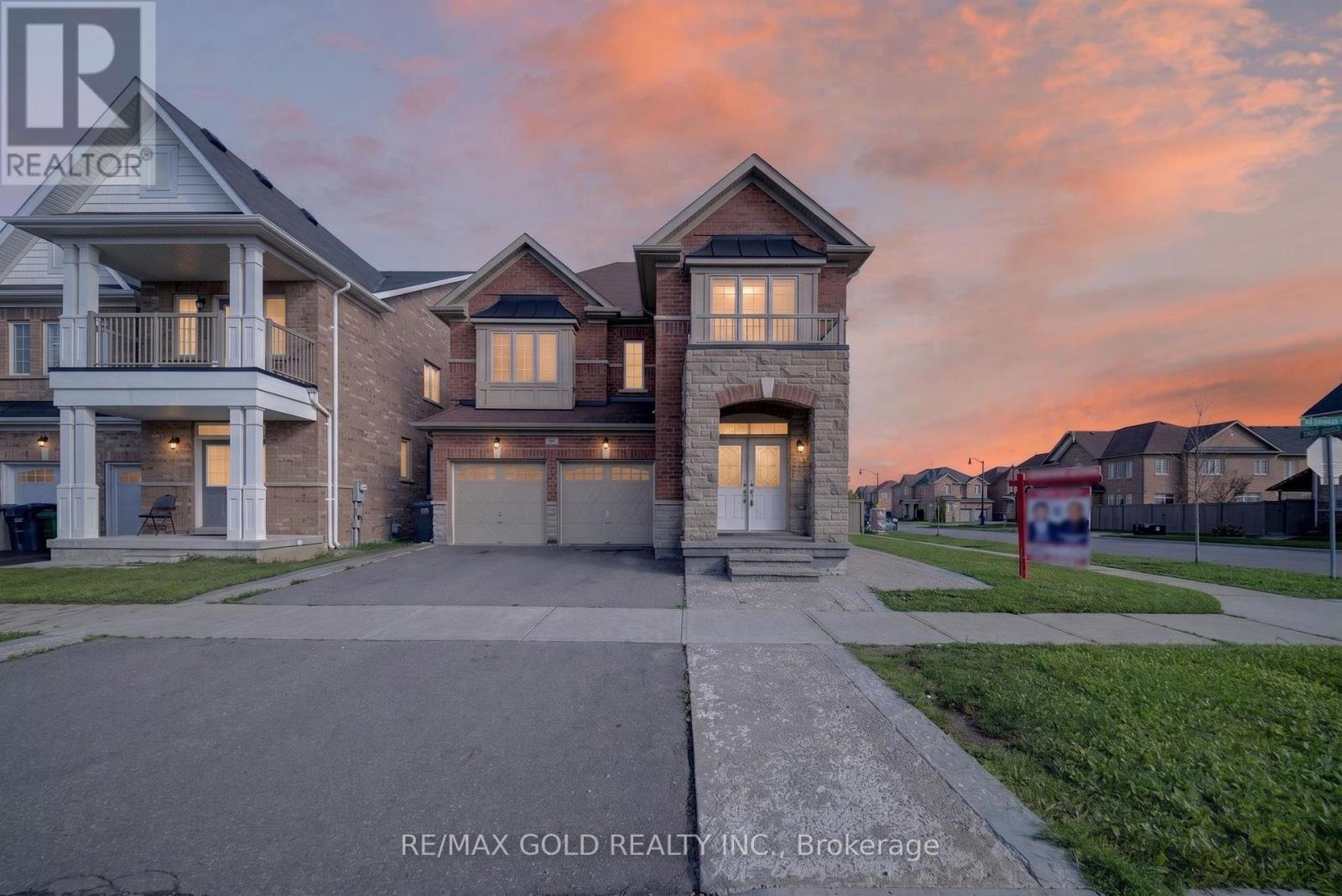 43 KILKARRIN ROAD W, Brampton, Ontario