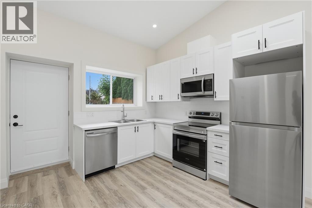 18 Princess Street Unit# 3, St. Catharines, Ontario  L2P 2R1 - Photo 8 - 40860052
