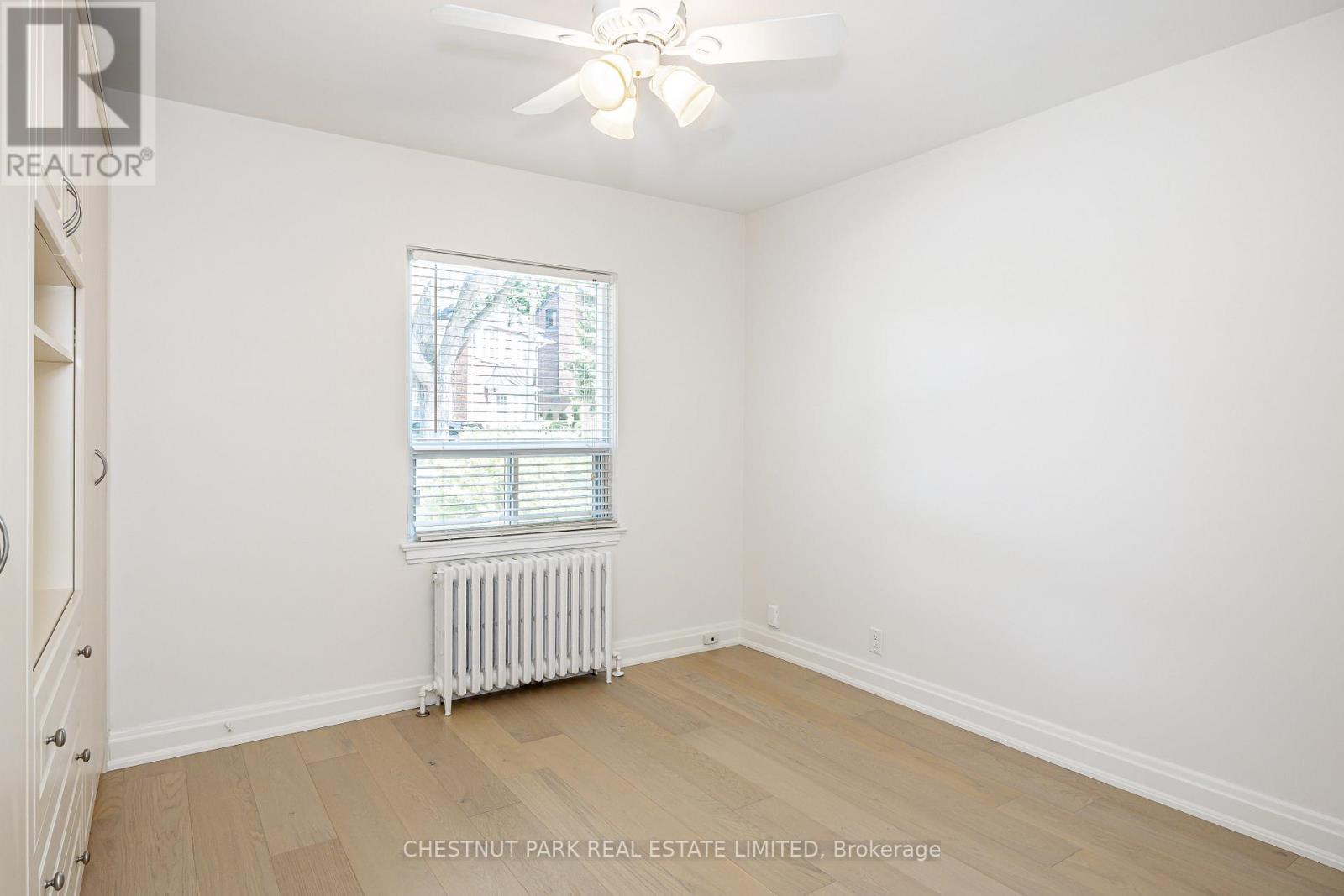 Main - 99 Chatsworth Drive, Toronto, Ontario  M4R 1R8 - Photo 17 - C13740028
