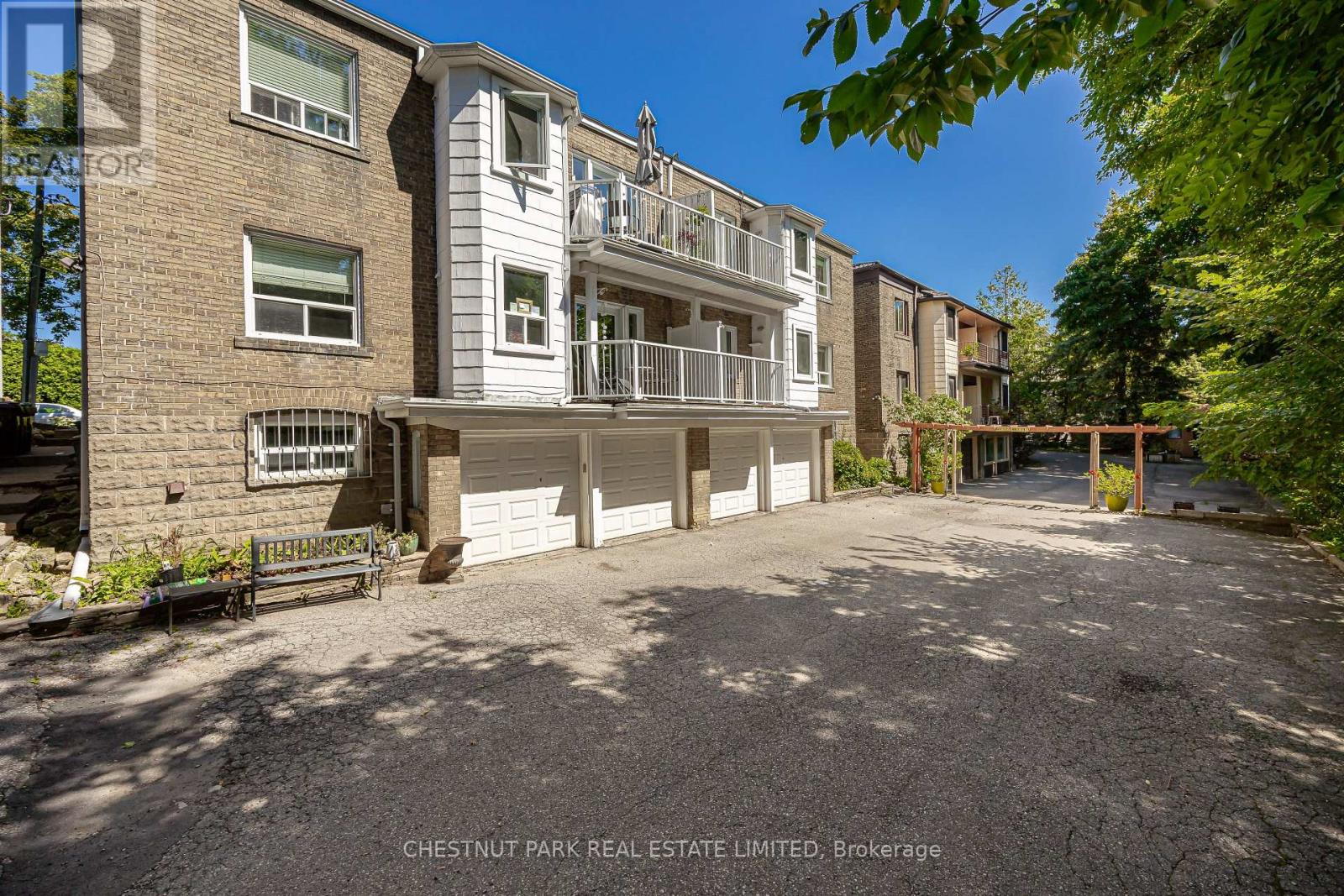 Main - 99 Chatsworth Drive, Toronto, Ontario  M4R 1R8 - Photo 22 - C13740028