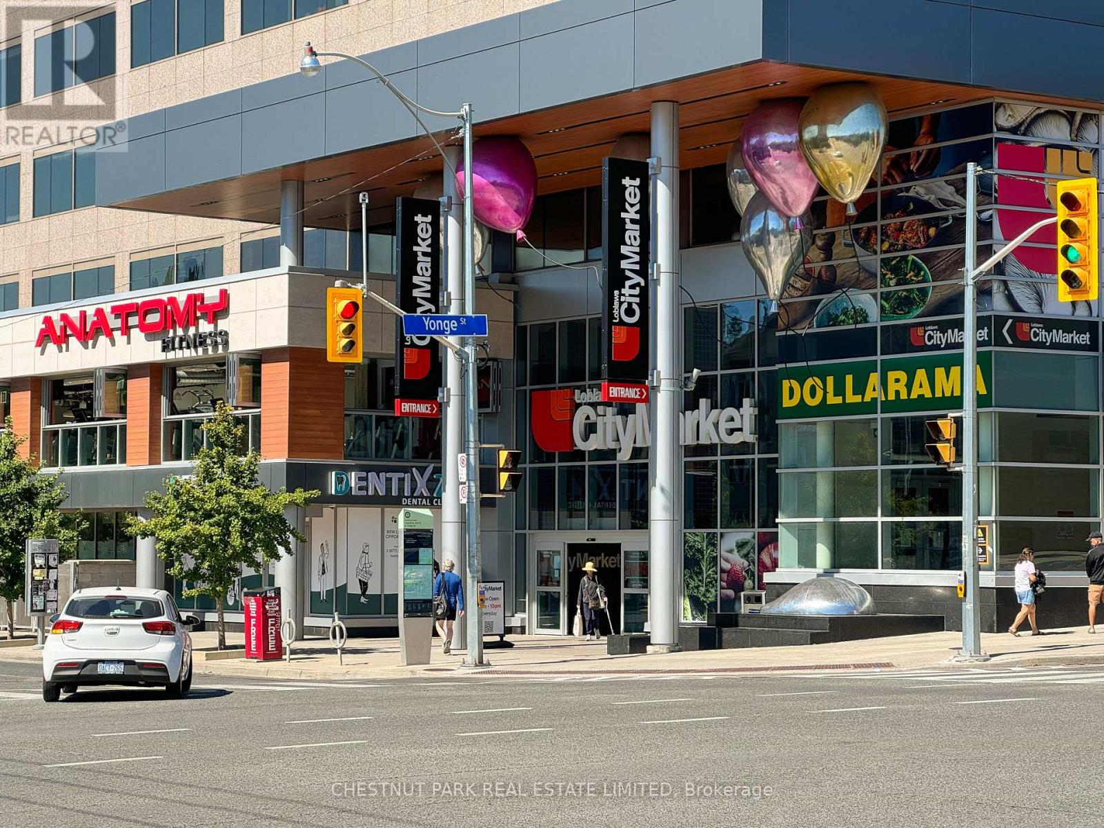 Main - 99 Chatsworth Drive, Toronto, Ontario  M4R 1R8 - Photo 26 - C13740028