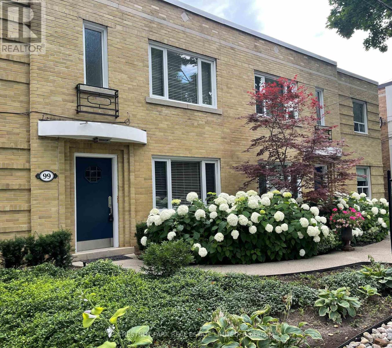 Main - 99 Chatsworth Drive, Toronto, Ontario  M4R 1R8 - Photo 3 - C13740028