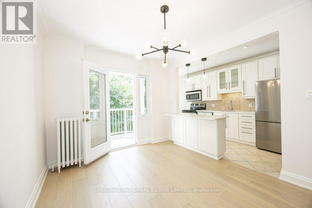 Upper - 101 Chatsworth Drive, Toronto, Ontario  M4R 1R8 - Photo 10 - C13740032