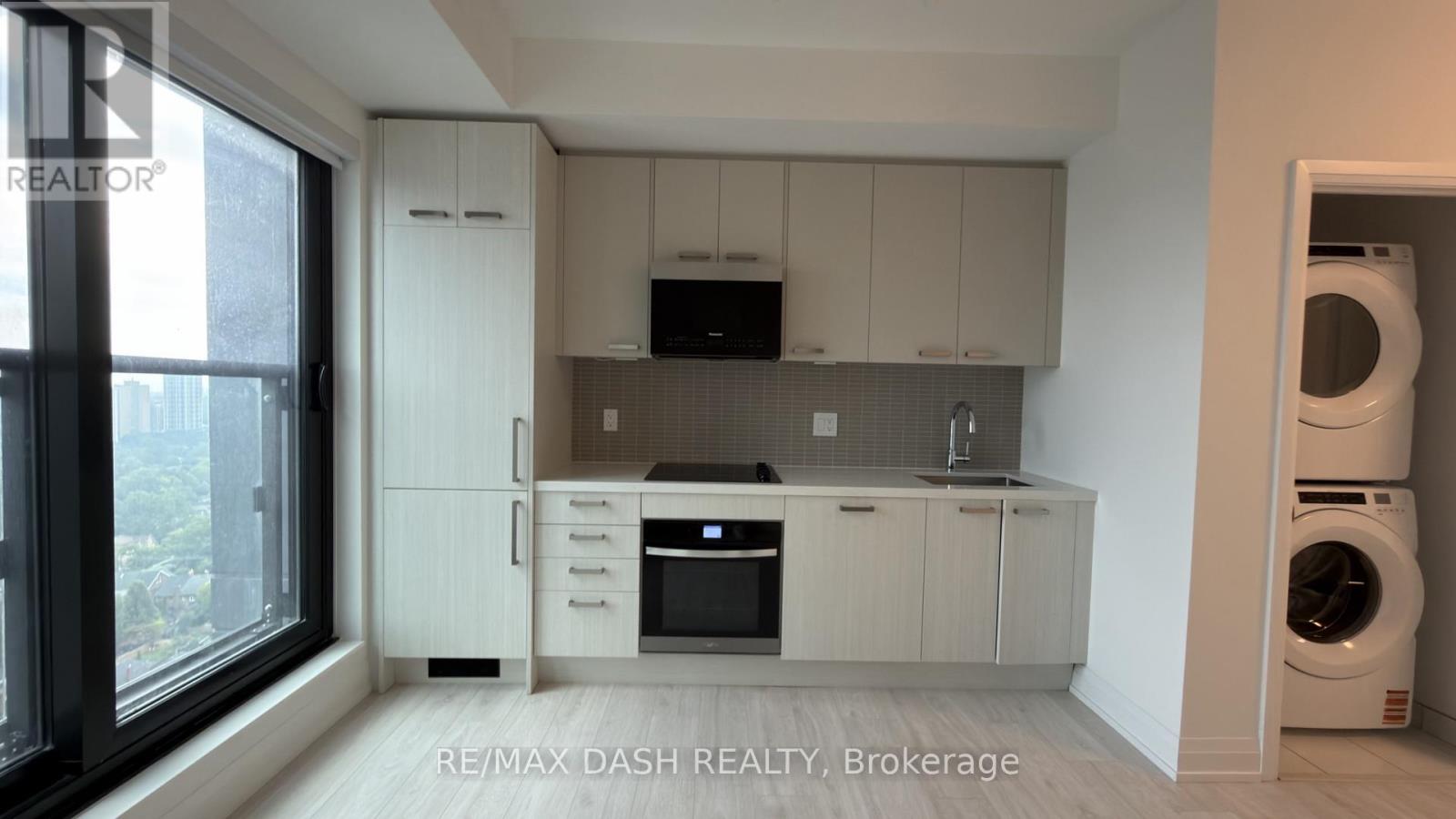 2402 - 20 Soudan Avenue, Toronto, Ontario  M4S 1V5 - Photo 21 - C13740048