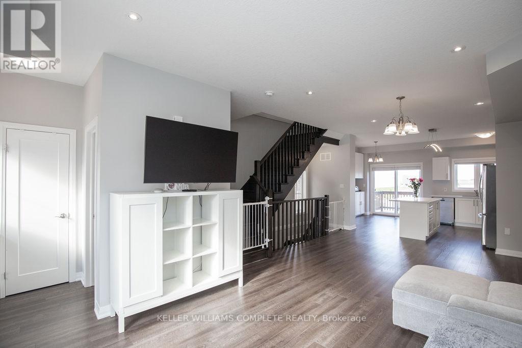 28 Canary Grass Boulevard, Hamilton, Ontario  L0R 1P0 - Photo 13 - X13157684