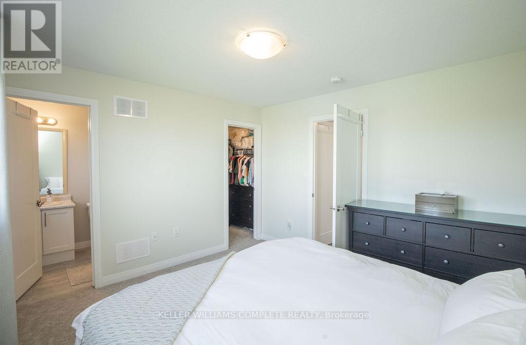 28 Canary Grass Boulevard, Hamilton, Ontario  L0R 1P0 - Photo 22 - X13157684