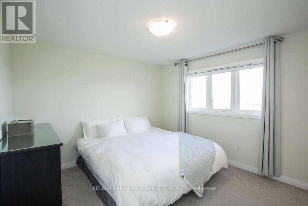 28 Canary Grass Boulevard, Hamilton, Ontario  L0R 1P0 - Photo 24 - X13157684
