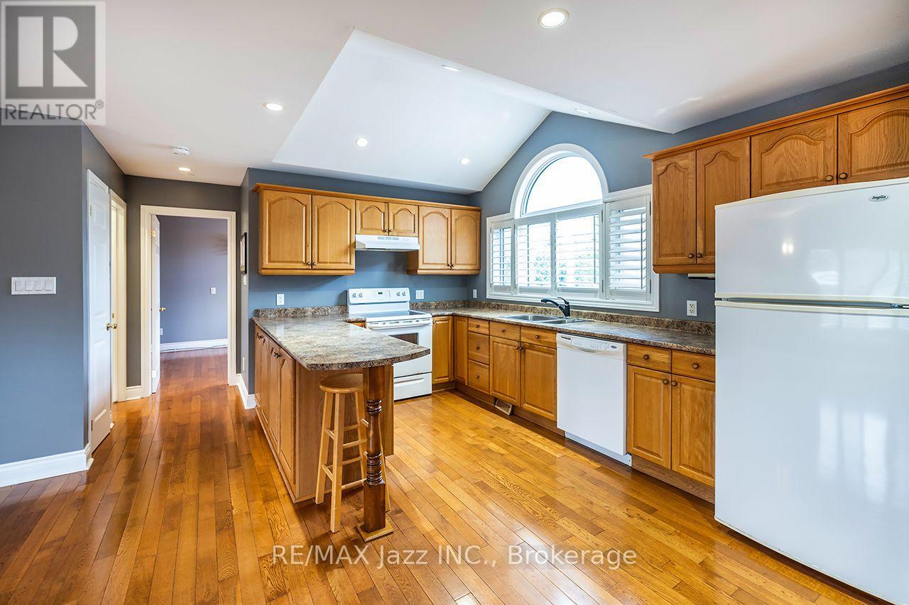 99 Hurd Street, Oshawa, Ontario  L1H 7K4 - Photo 29 - E13738214
