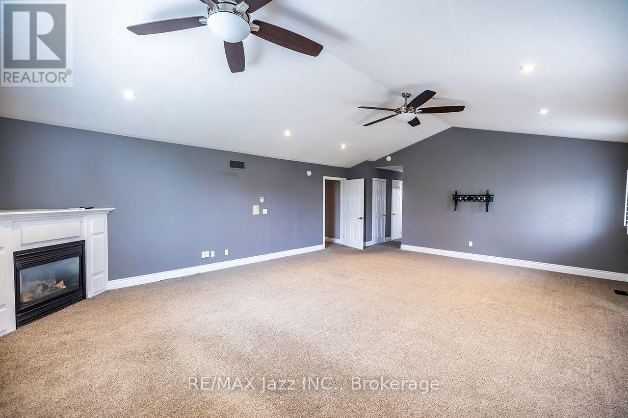 99 Hurd Street, Oshawa, Ontario  L1H 7K4 - Photo 32 - E13738214