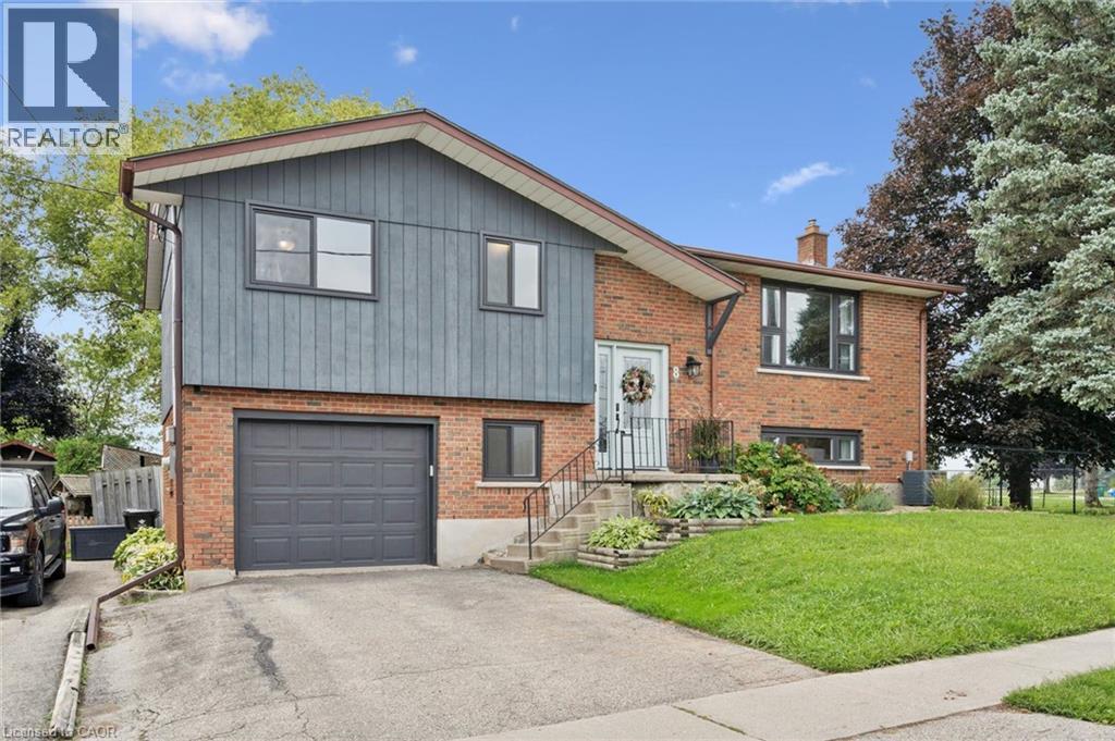 8 Christian Street, Baden, Ontario  N3A 2M6 - Photo 2 - 40859674