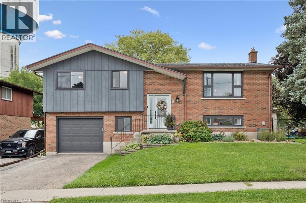 8 Christian Street, Baden, Ontario  N3A 2M6 - Photo 3 - 40859674
