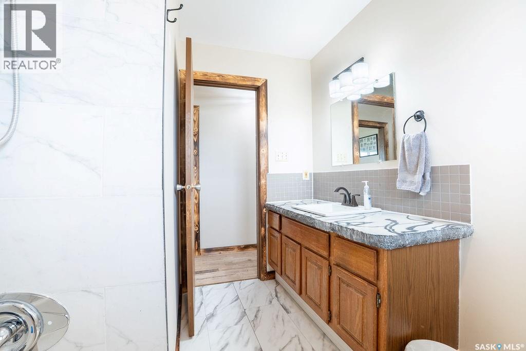 701 1st Street, Hanley, Saskatchewan  S0G 2E0 - Photo 17 - SK047368