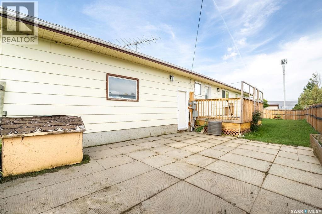 701 1st Street, Hanley, Saskatchewan  S0G 2E0 - Photo 30 - SK047368