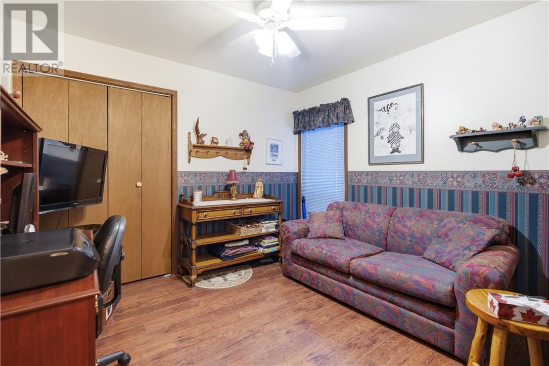 2124 Salo Road, Sudbury, Ontario  P3E 4M9 - Photo 19 - 2130133