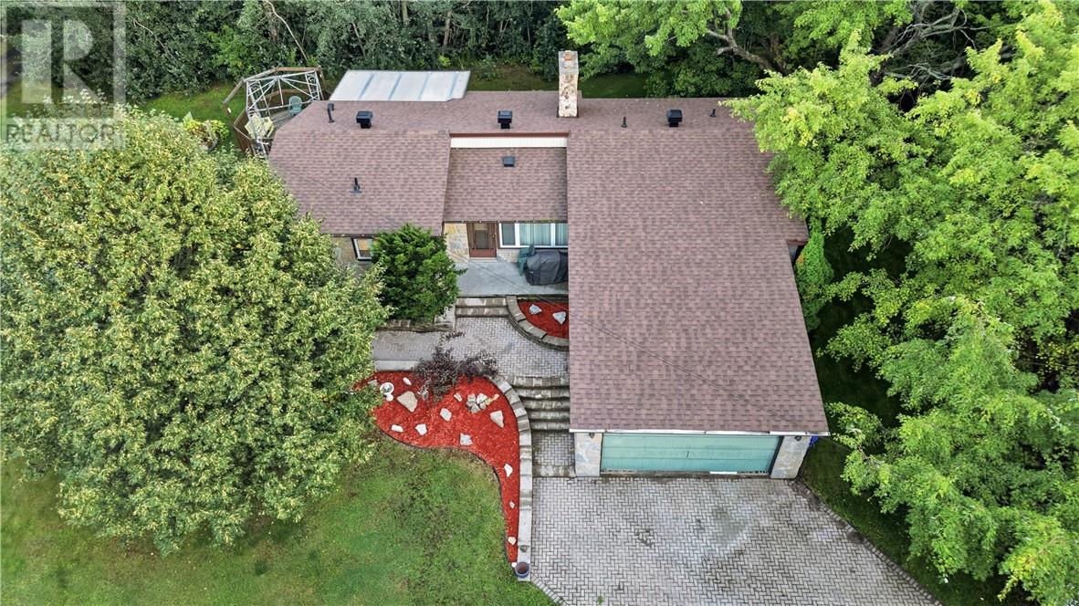 2124 Salo Road, Sudbury, Ontario  P3E 4M9 - Photo 33 - 2130133