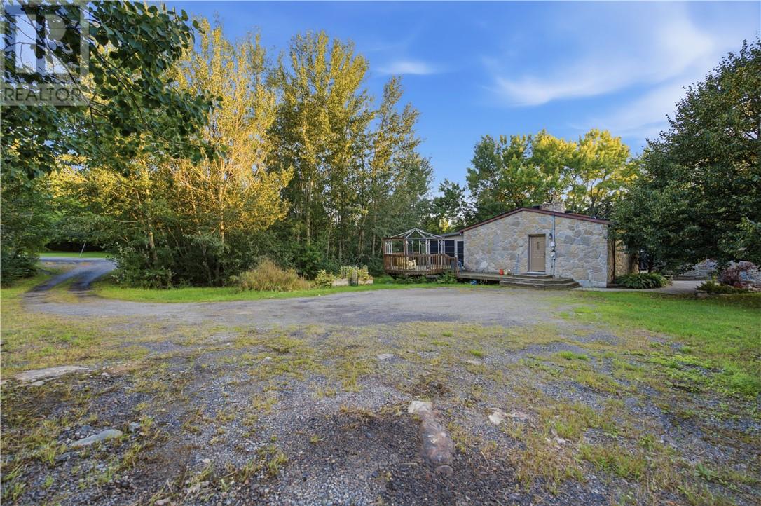 2124 Salo Road, Sudbury, Ontario  P3E 4M9 - Photo 37 - 2130133