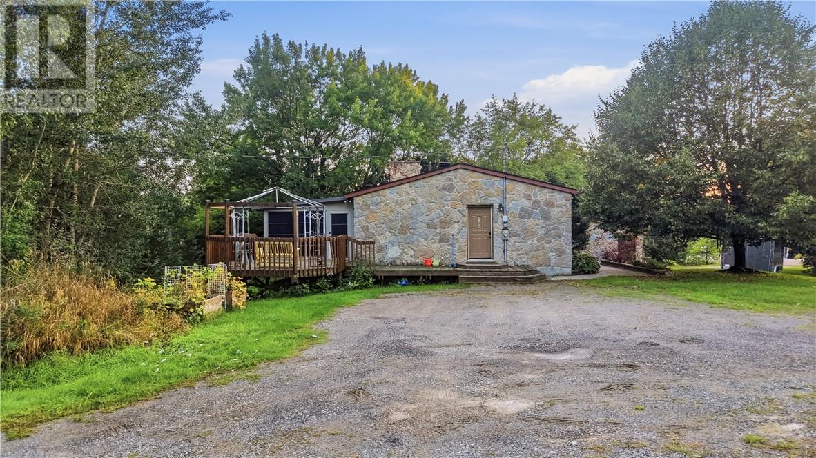 2124 Salo Road, Sudbury, Ontario  P3E 4M9 - Photo 41 - 2130133