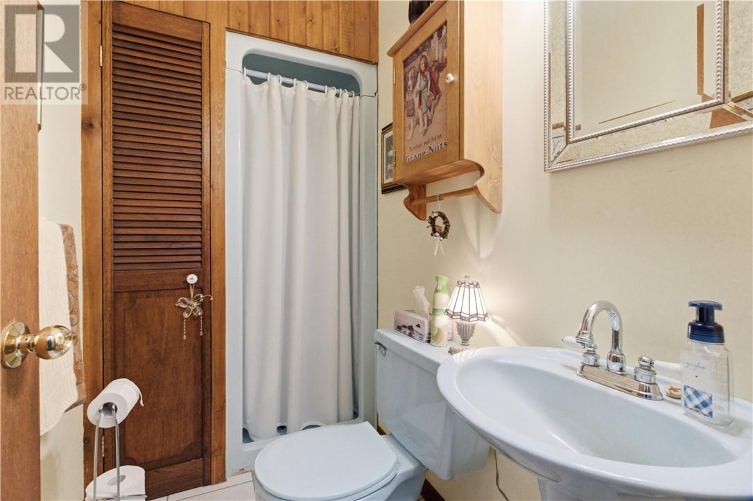 2124 Salo Road, Sudbury, Ontario  P3E 4M9 - Photo 5 - 2130133