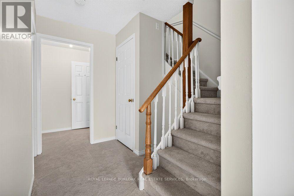 4 - 2136 Old Lakeshore Road, Burlington, Ontario  L7R 1A3 - Photo 29 - W13733800