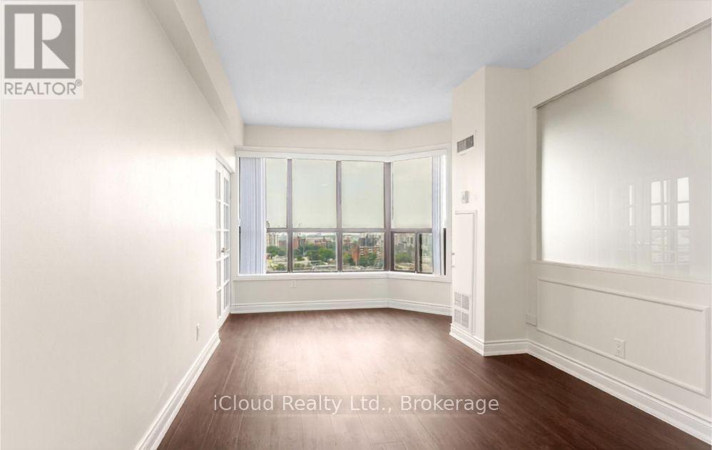 Cy02 - 25 Agnes Street, Mississauga, Ontario  L5B 3X7 - Photo 10 - W13738628