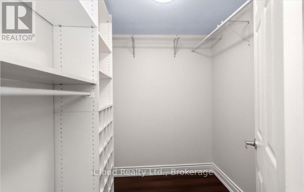 Cy02 - 25 Agnes Street, Mississauga, Ontario  L5B 3X7 - Photo 22 - W13738628