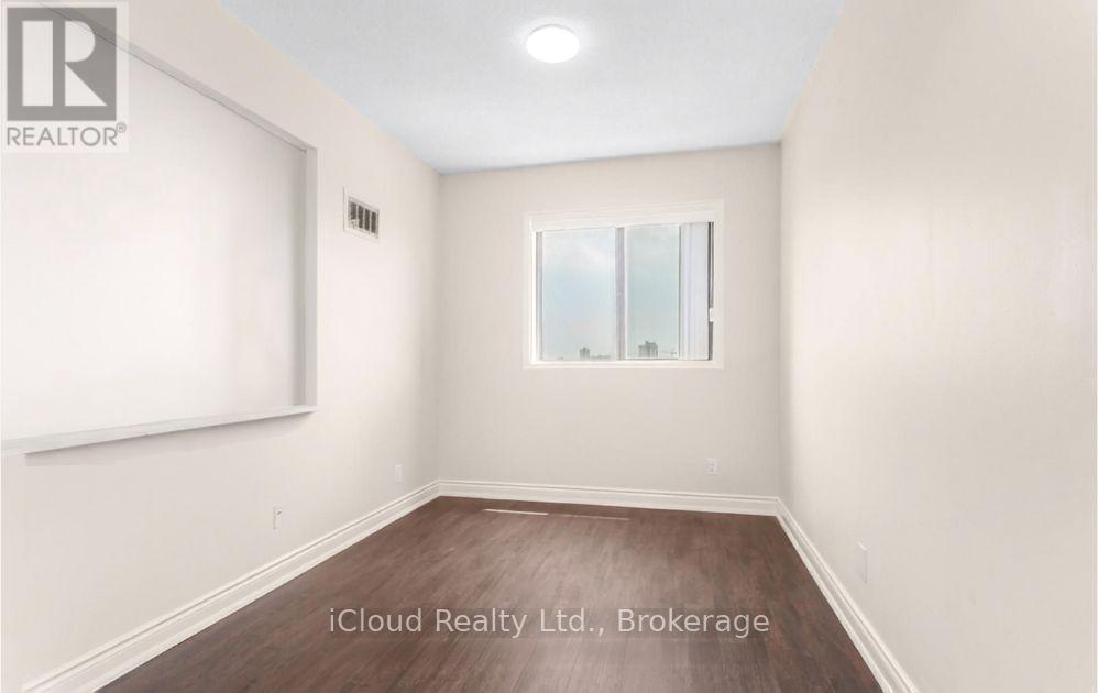 Cy02 - 25 Agnes Street, Mississauga, Ontario  L5B 3X7 - Photo 18 - W13738628