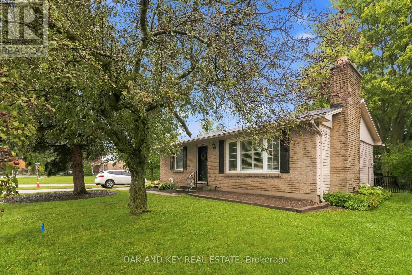 118 Harold Court, Lucan Biddulph, Ontario  N0M 2J0 - Photo 4 - X13740318