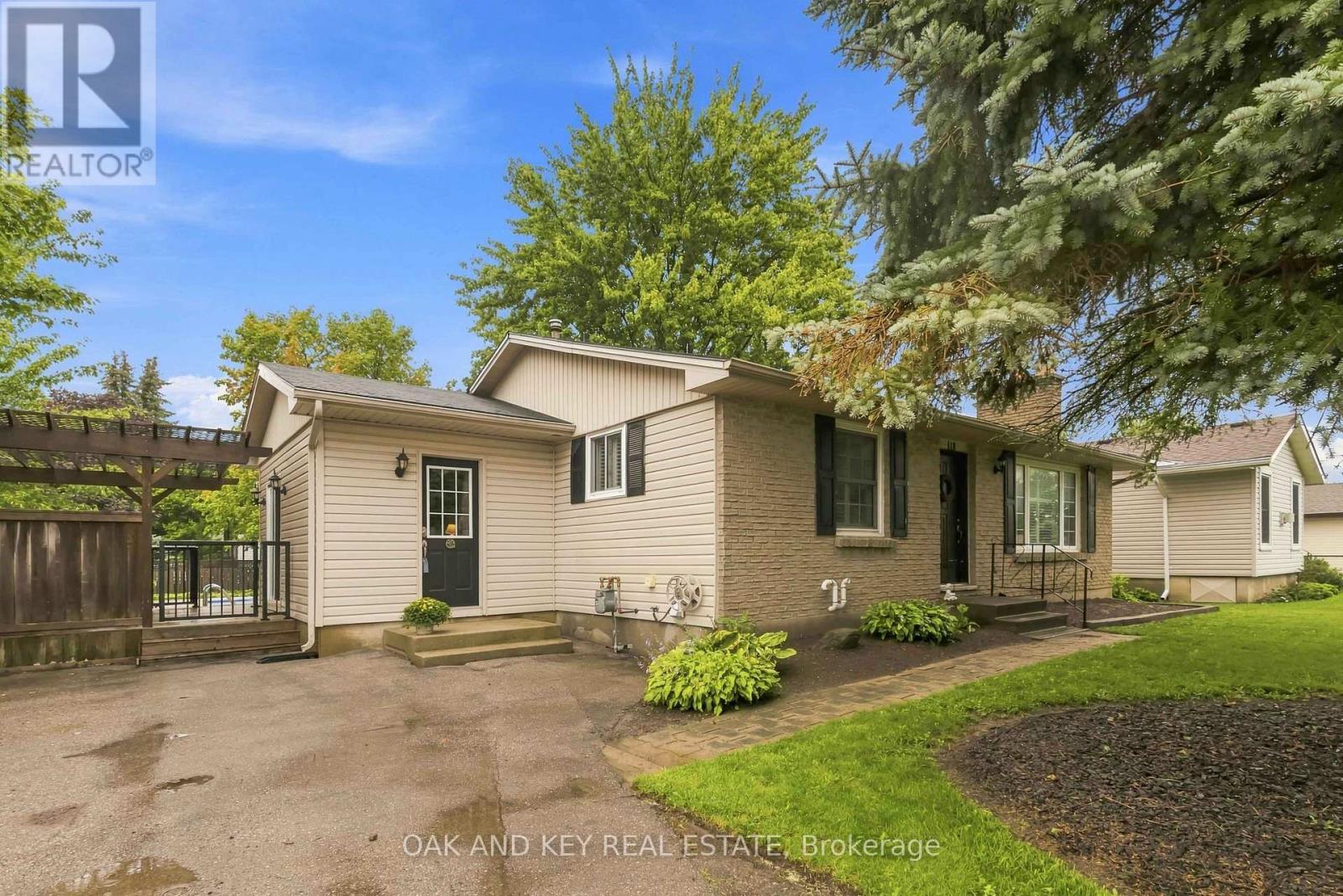 118 Harold Court, Lucan Biddulph, Ontario  N0M 2J0 - Photo 5 - X13740318