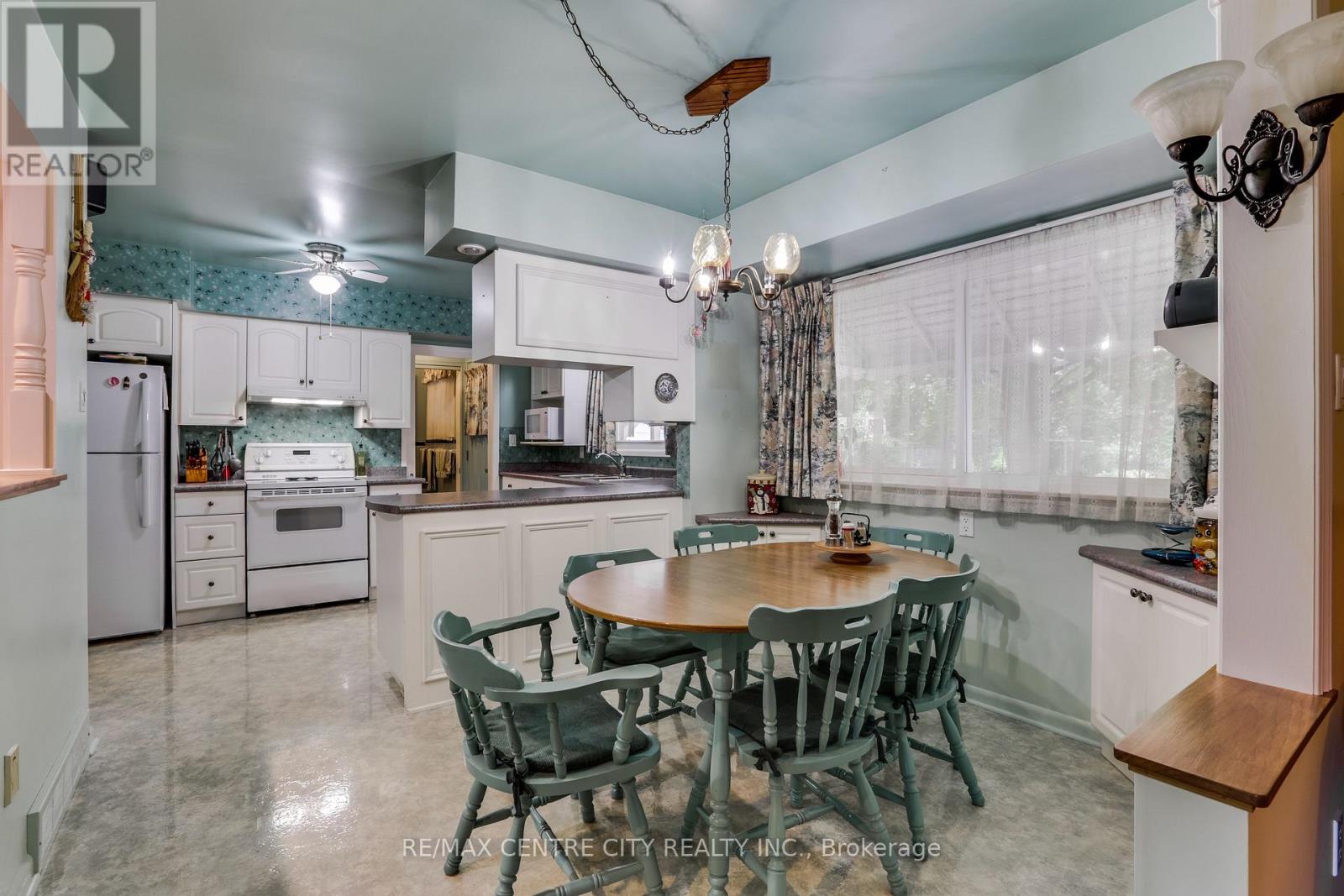 223 Halls Mill Road, London South, Ontario  N6K 2L3 - Photo 12 - X13740402