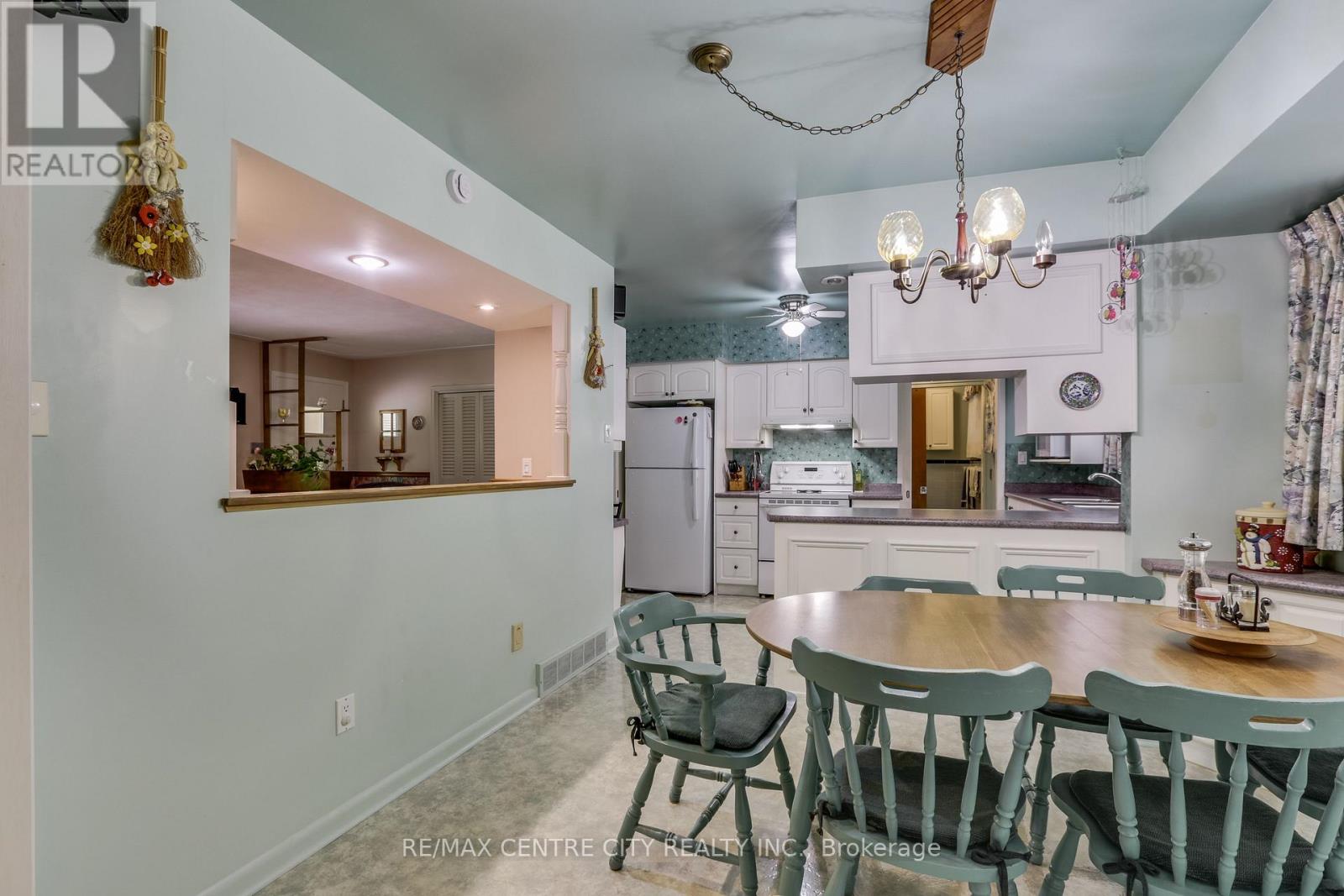 223 Halls Mill Road, London South, Ontario  N6K 2L3 - Photo 13 - X13740402