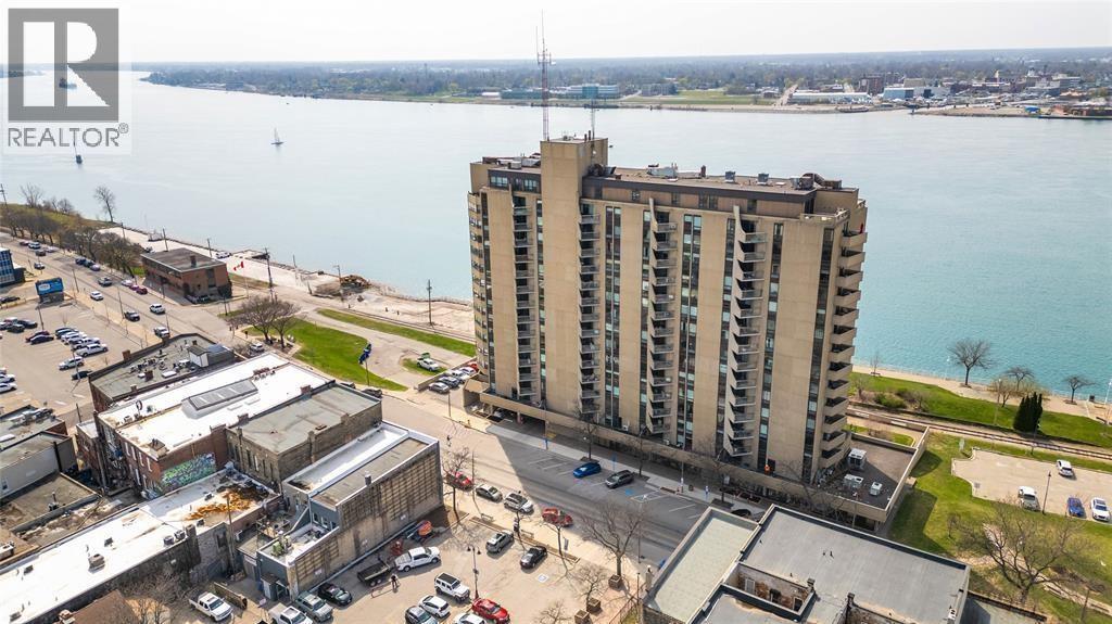 155 FRONT STREET North Unit# 701 Sarnia Ontario Canada N7T7V5 1
