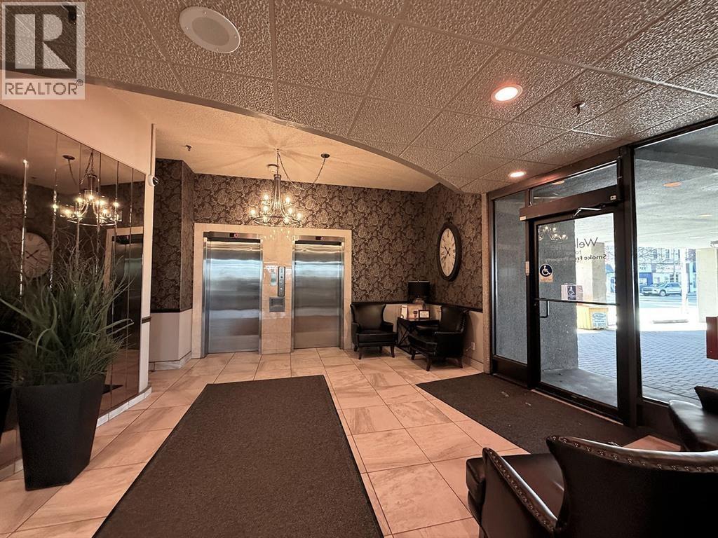 155 FRONT STREET North Unit# 701 Sarnia Ontario Canada N7T7V5 3