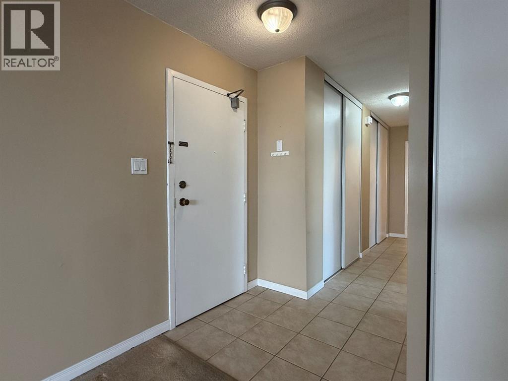 155 FRONT STREET North Unit# 701 Sarnia Ontario Canada N7T7V5 5