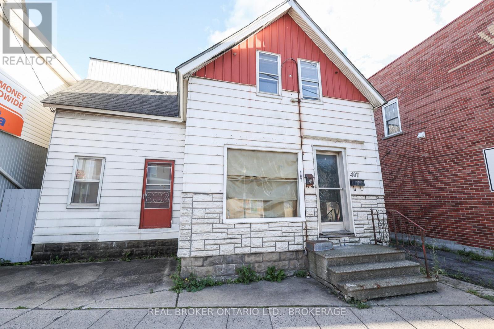 407 Montreal Road, Cornwall, Ontario  K6H 1B8 - Photo 2 - X13740102
