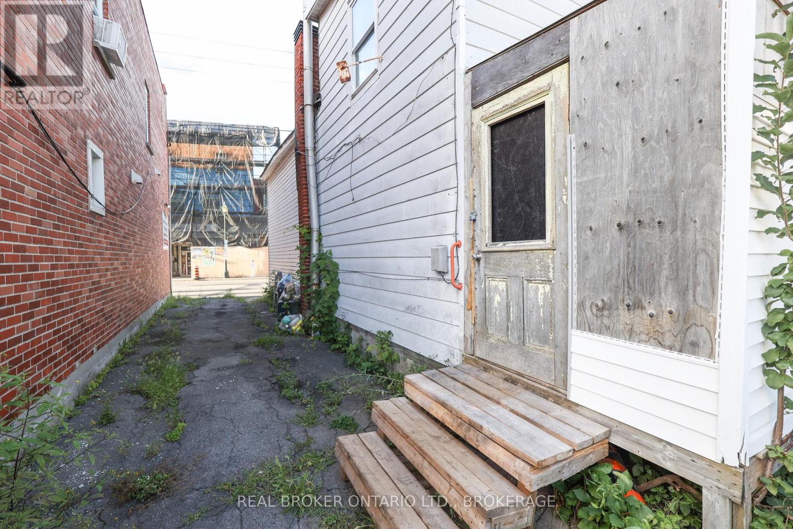 407 Montreal Road, Cornwall, Ontario  K6H 1B8 - Photo 7 - X13740102