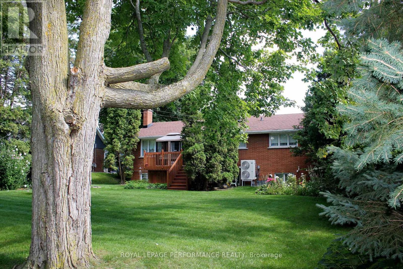 729 Iroquois Drive, Cornwall, Ontario  K6H 5C6 - Photo 12 - X13740114