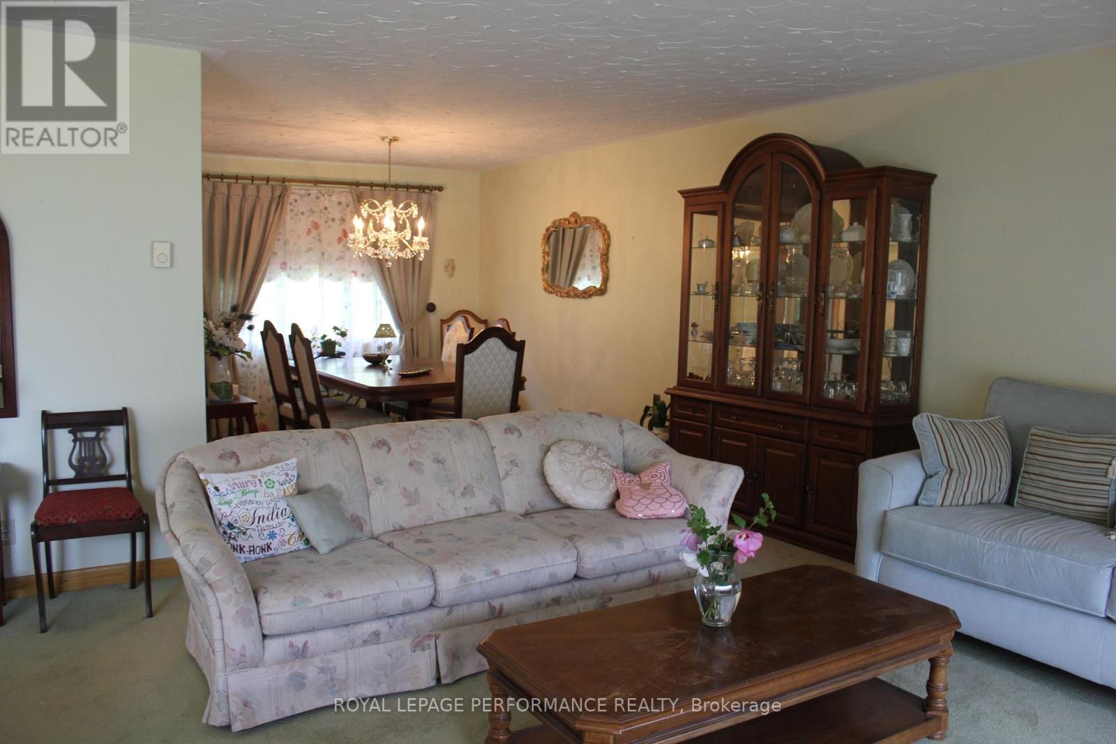 729 Iroquois Drive, Cornwall, Ontario  K6H 5C6 - Photo 18 - X13740114
