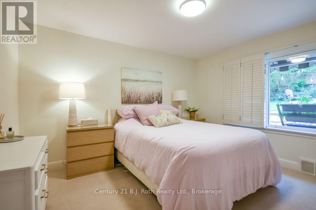 157 Parkview Avenue, Orillia, Ontario  L3V 4M2 - Photo 27 - S13740252