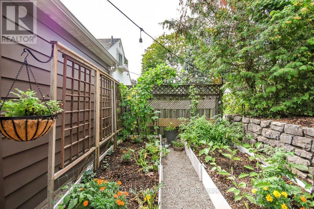 157 Parkview Avenue, Orillia, Ontario  L3V 4M2 - Photo 39 - S13740252